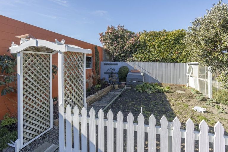 Photo of property in 4 Keldon Avenue, Rangiora, 7400