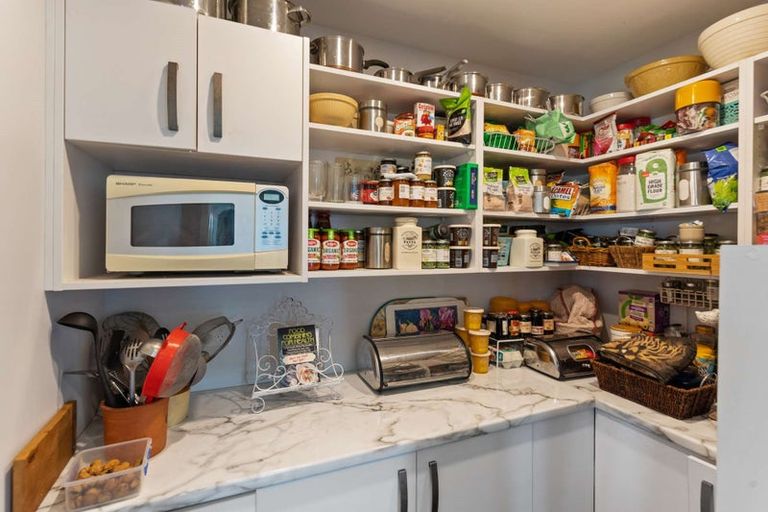 Photo of property in 8 Claremont Crescent, Amberley, 7410