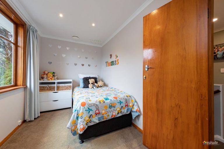 Photo of property in 108 Seddon Street, Naenae, Lower Hutt, 5011