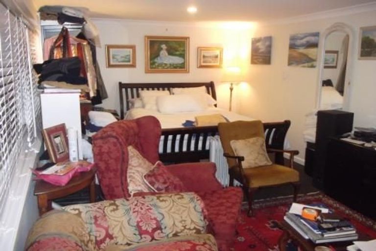 Photo of property in 14 Molesworth Street, Taita, Lower Hutt, 5011