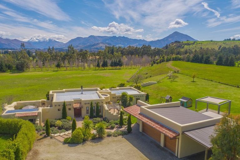 Photo of property in 40 Halliday Road, Wanaka, 9382