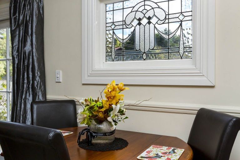 Photo of property in 1 Wyndham Road, Pinehaven, Upper Hutt, 5019