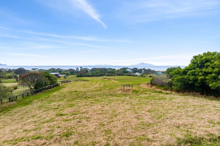 Photo of property in 51 Cullen Road, Waipu, 0582