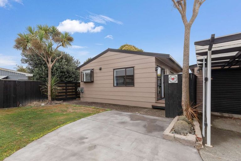Photo of property in 76a Rugby Street, Awapuni, Palmerston North, 4412