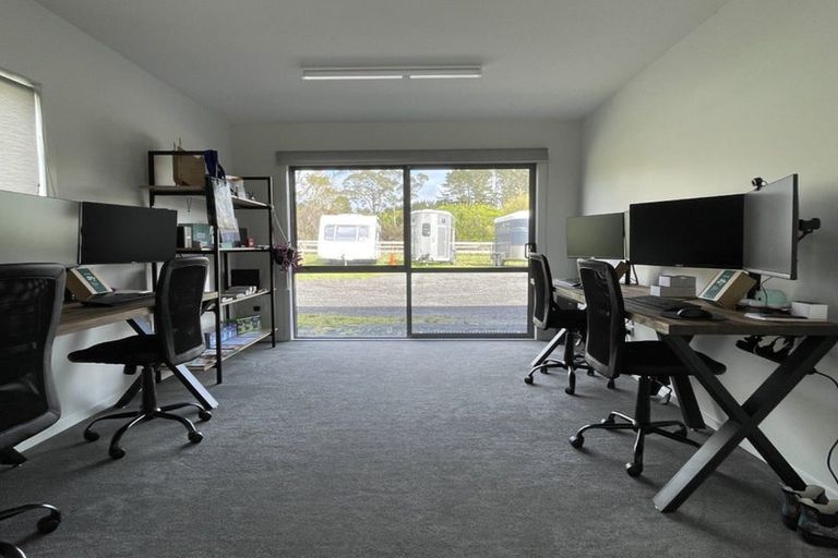 Photo of property in 348 Horseshoe Bush Road, Dairy Flat, Albany, 0794