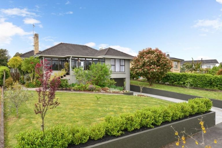 Photo of property in 22 Charles Crescent, Beerescourt, Hamilton, 3200