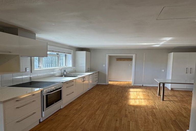 Photo of property in 15 Maryhill Avenue, Hoon Hay, Christchurch, 8025