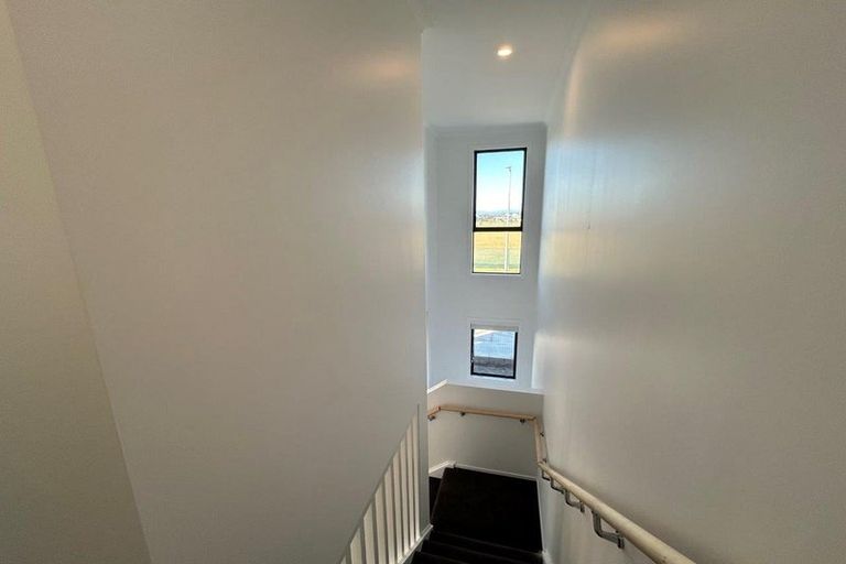 Photo of property in 8 Atutahi Lane, Papamoa Beach, 3118