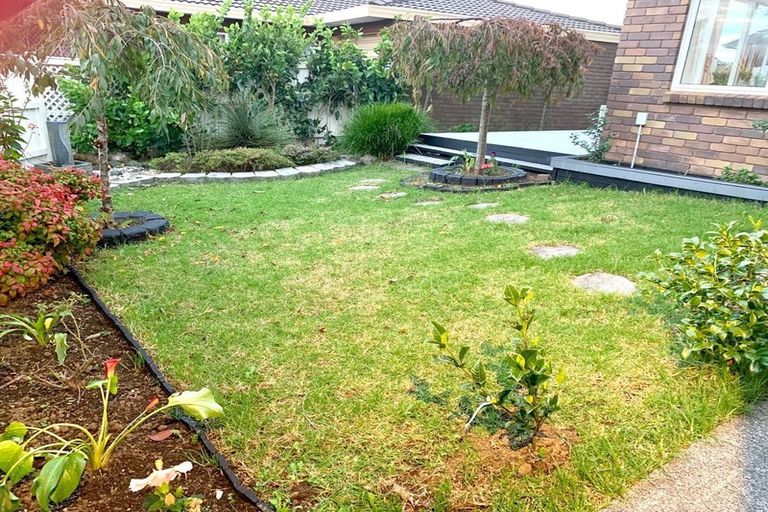 Photo of property in 2/11 Taiko Court, Northpark, Auckland, 2013