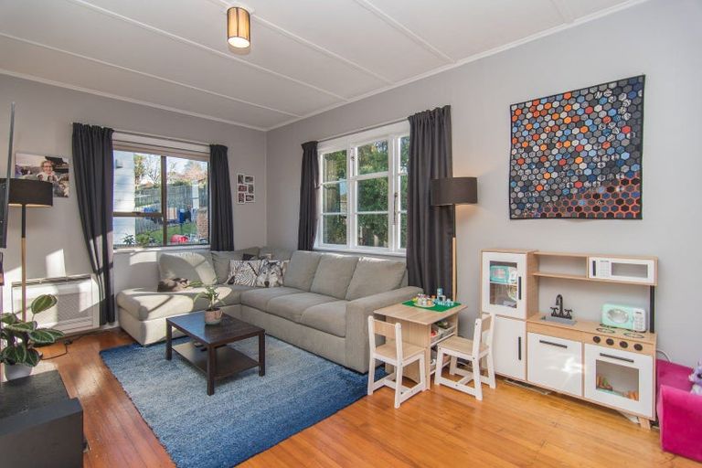 Photo of property in 31 Dunkirk Street, Marchwiel, Timaru, 7910