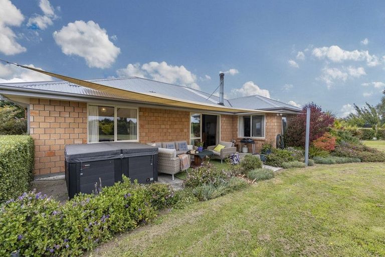 Photo of property in 672 Depot Road, Burnt Hill, Oxford, 7495