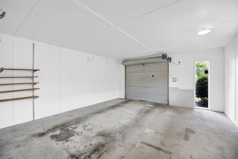 Photo of property in 146 Heta Road, Highlands Park, New Plymouth, 4312