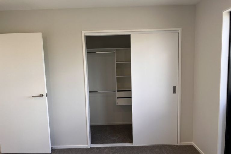 Photo of property in 1/39 Graham Avenue, Te Atatu Peninsula, Auckland, 0610