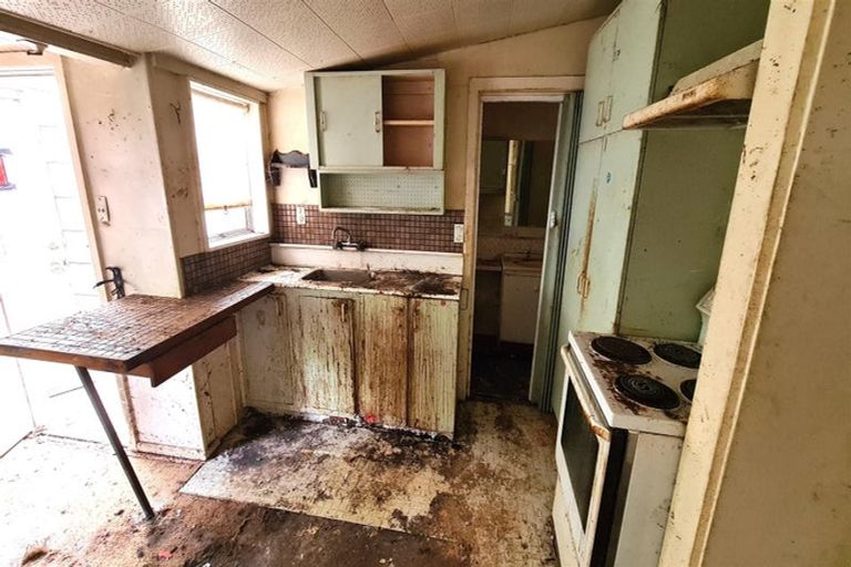 Photo of property in 987 Colombo Street, St Albans, Christchurch, 8014