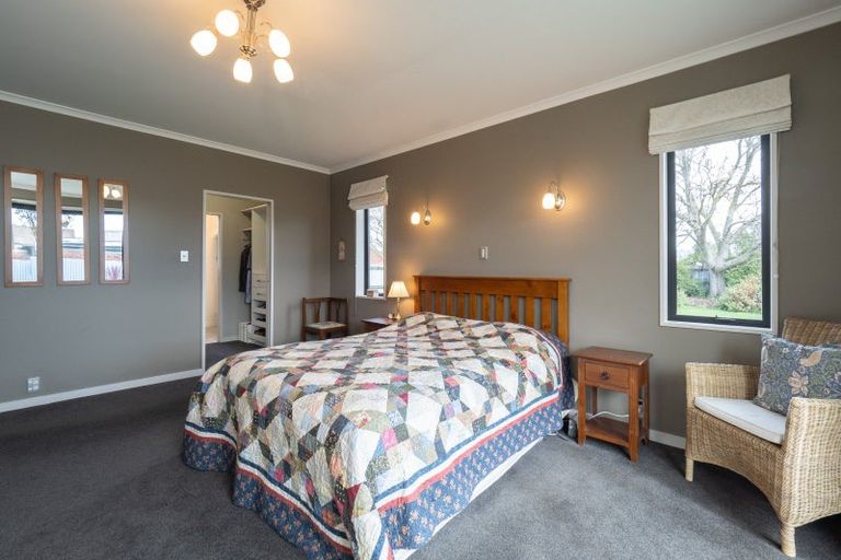 Photo of property in 17 Buckleys Terrace, Tinwald, Ashburton, 7700