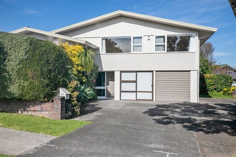 Photo of property in 21 Gills Road, Bucklands Beach, Auckland, 2014