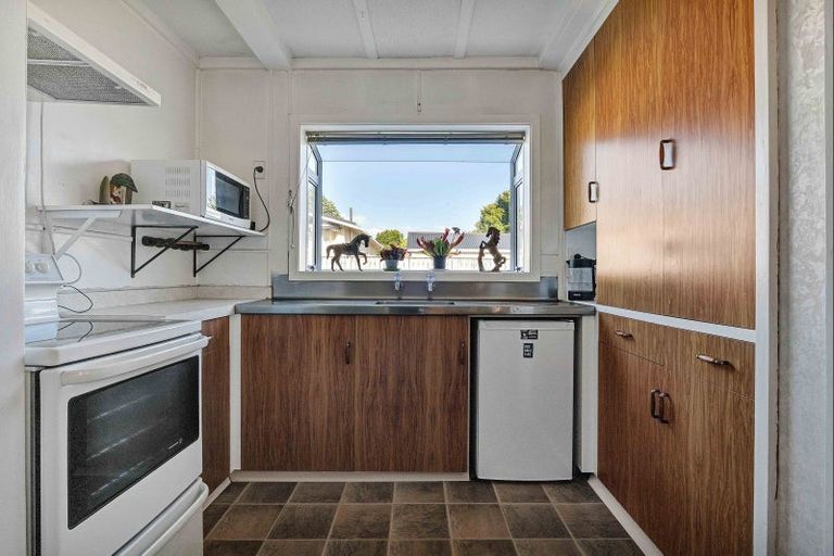 Photo of property in 58 Celia Street, Stratford, 4332