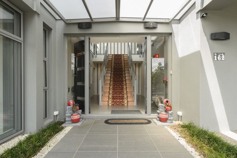 Photo of property in 162 Castlewold Drive, Bethlehem, Tauranga, 3110