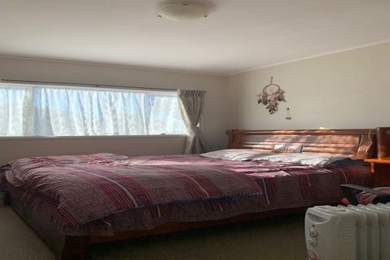 Photo of property in 1/329 Pakuranga Road, Pakuranga Heights, Auckland, 2010