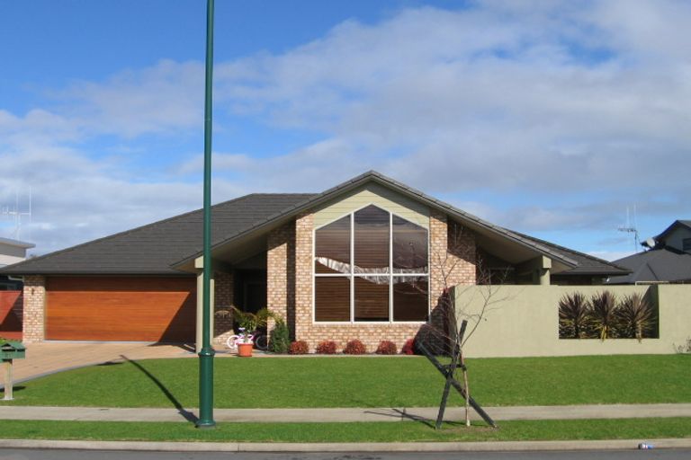 Photo of property in 21 Haswell Place, Huntington, Hamilton, 3210