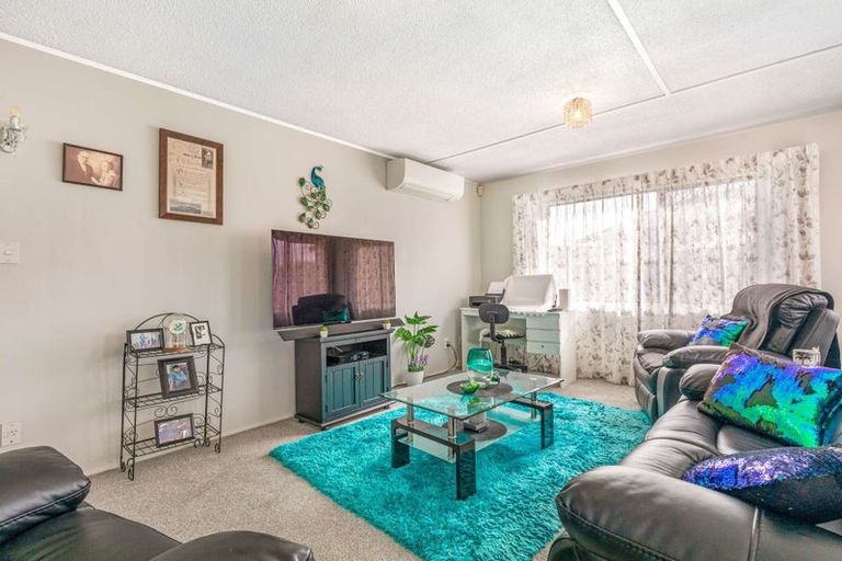 Photo of property in 8a Inverell Place, Mount Maunganui, 3116