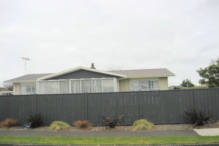 Photo of property in 5 Charles Street, Levin, 5510