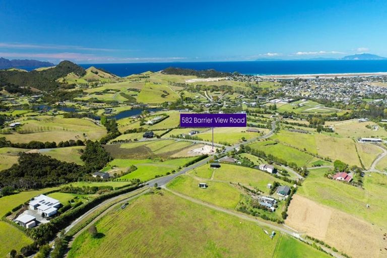 Photo of property in 582 Barrier View Road, Mangawhai, 0573