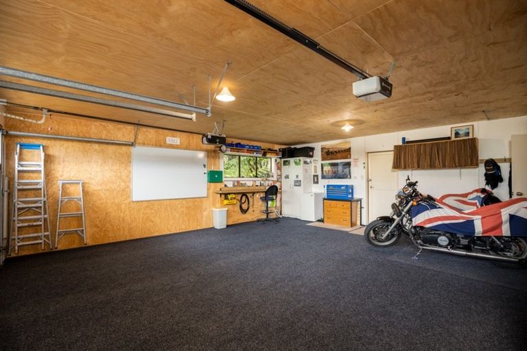 Photo of property in 10c Kinross Drive, Merrilands, New Plymouth, 4312