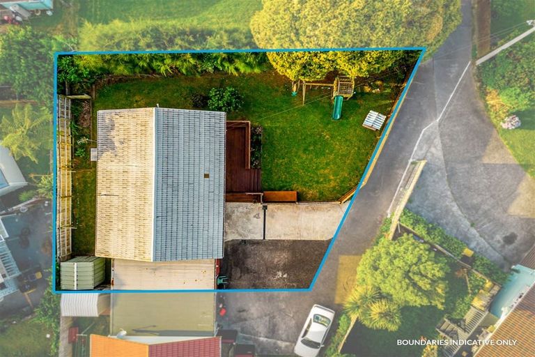 Photo of property in 1/21b Mildmay Road, Henderson, Auckland, 0610