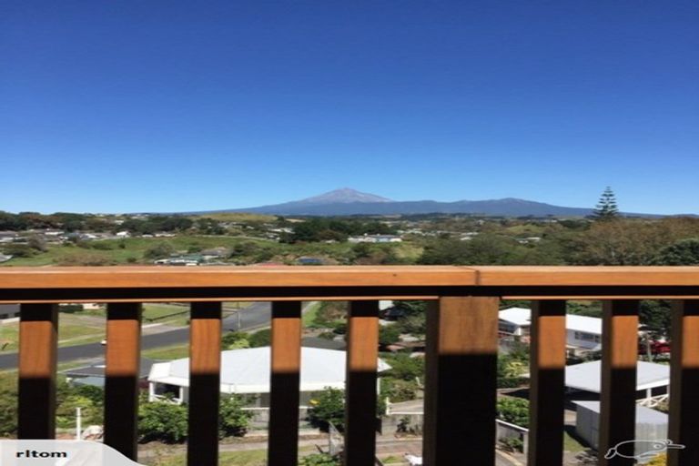 Photo of property in 22b Havelock Place, Blagdon, New Plymouth, 4310