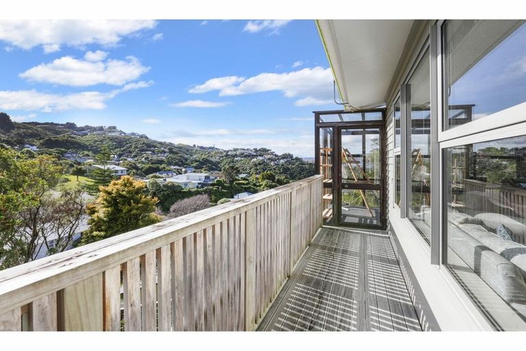 Photo of property in 100b Normandale Road, Normandale, Lower Hutt, 5010