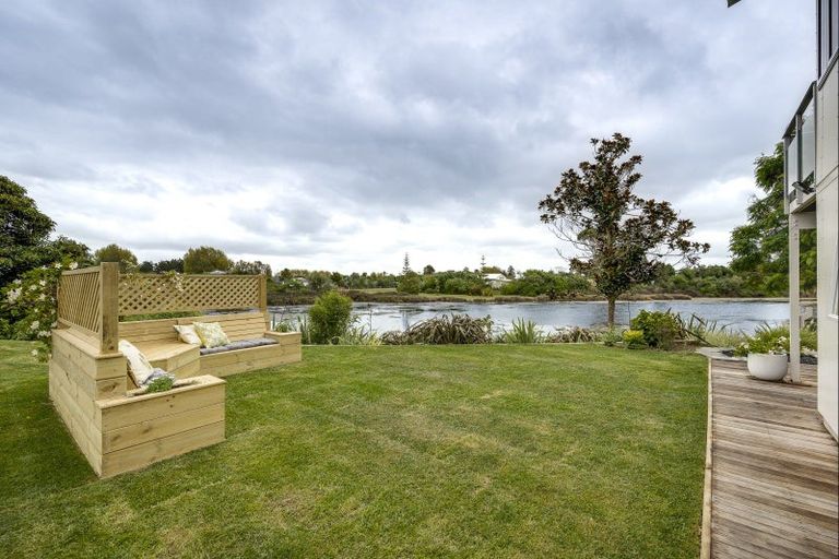 Photo of property in 17 Collison Terrace, Haumoana, 4102