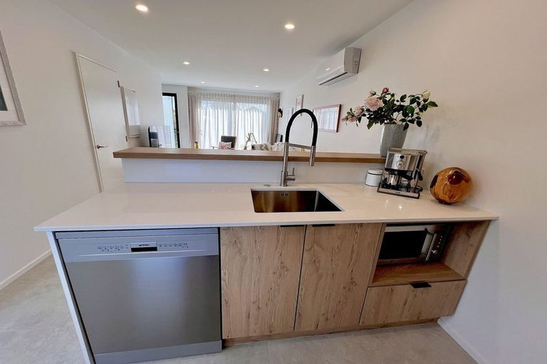 Photo of property in 1/80 Milton Street, Somerfield, Christchurch, 8024