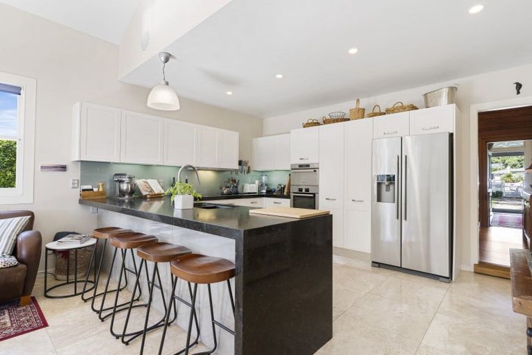 Photo of property in 8 Wallace Road, Mangere Bridge, Auckland, 2022