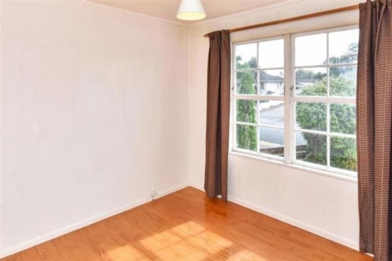 Photo of property in 34 Beeston Crescent, Manurewa, Auckland, 2102