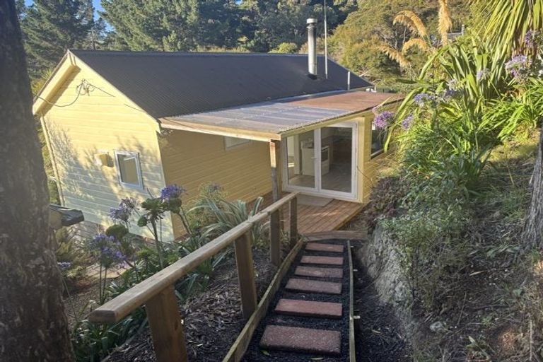 Photo of property in 15 Annie Street, Osborne, Port Chalmers, 9081