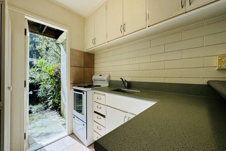 Photo of property in 4/91a Roseberry Avenue, Birkenhead, Auckland, 0626