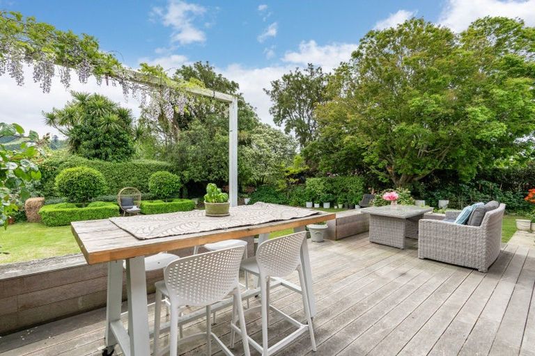 Photo of property in 16 Beaumaris Street, Outram, 9019