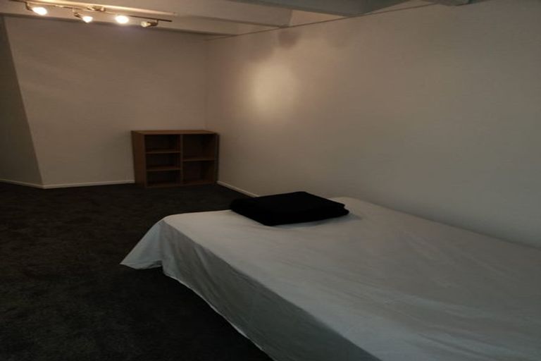 Photo of property in 3 Arcadia Crescent, Bayview, Auckland, 0629