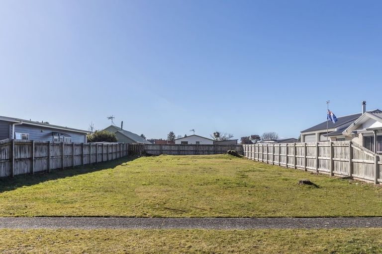 Photo of property in 38 Te Iwiheke Place, Turangi, 3334