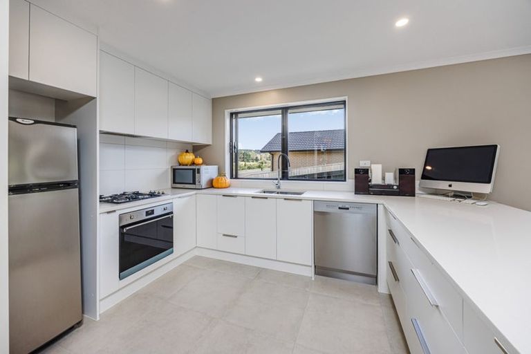 Photo of property in 135 Harriet Johnston Drive, Pokeno, 2402