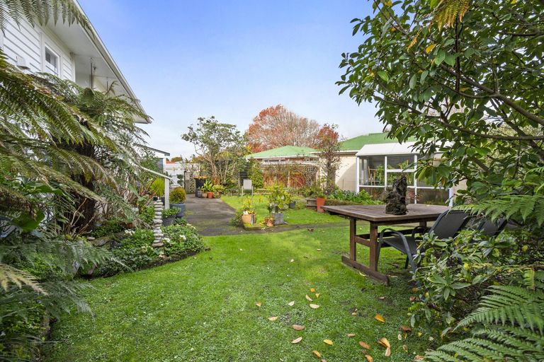 Photo of property in 5 Epsom Road, Hokowhitu, Palmerston North, 4410