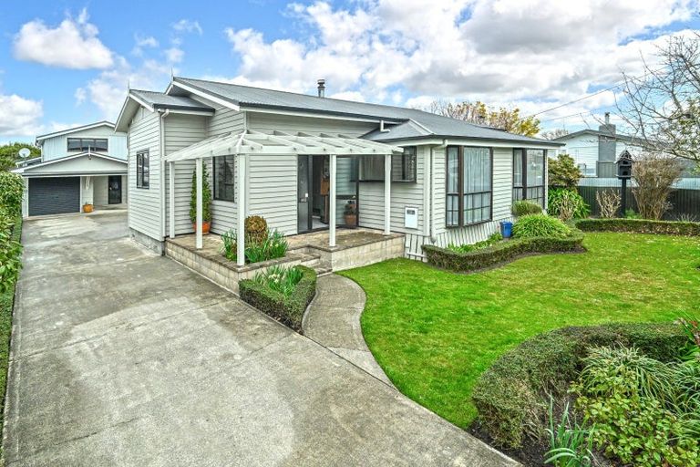 Photo of property in 402 Lumsden Road, Akina, Hastings, 4122