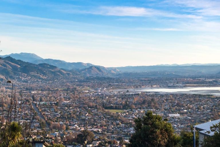 Photo of property in 6 Istana Place, Britannia Heights, Nelson, 7010