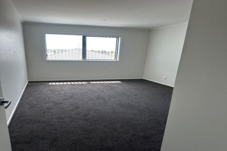 Photo of property in 1/15 Forge Street, Huntington, Hamilton, 3210