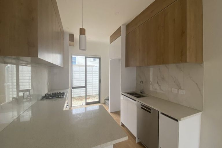 Photo of property in 64c Landscape Road, Papatoetoe, Auckland, 2025