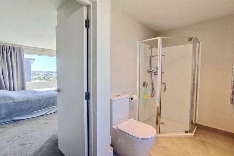 Photo of property in 187 Wainui Road, Silverdale, 0932