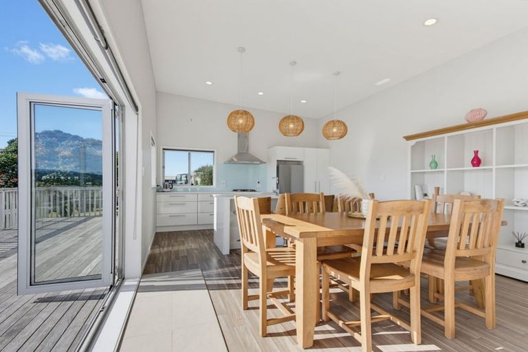 Photo of property in 12 Devon Street, Mangawhai Heads, Mangawhai, 0505
