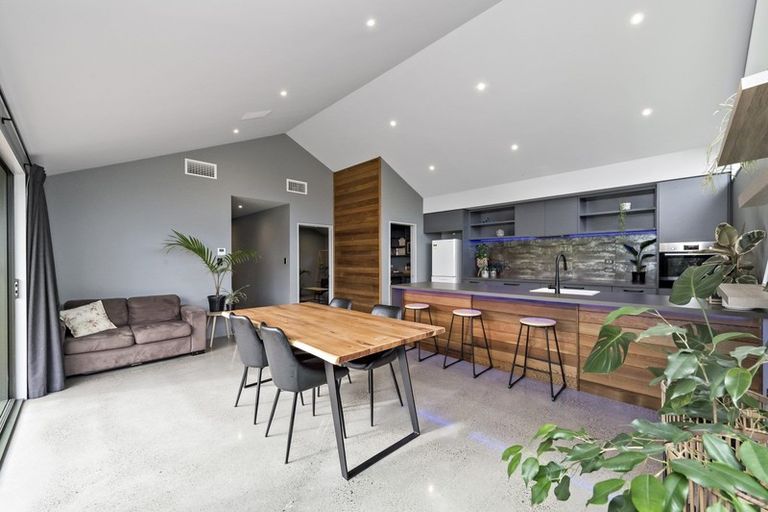 Photo of property in 13 Taiaroa Place, Southbridge, 7602