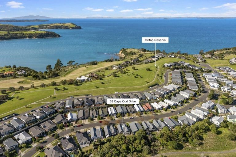Photo of property in 39 Cape Cod Drive, Gulf Harbour, Whangaparaoa, 0930